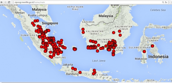 Gambar 2. Screenshot sebaran titik panas dari Satelit Terra dan Aqua 30 Agustus 2015 dari situs SiPongi (sumber http://sipongi.menlhk.go.id/home/main)