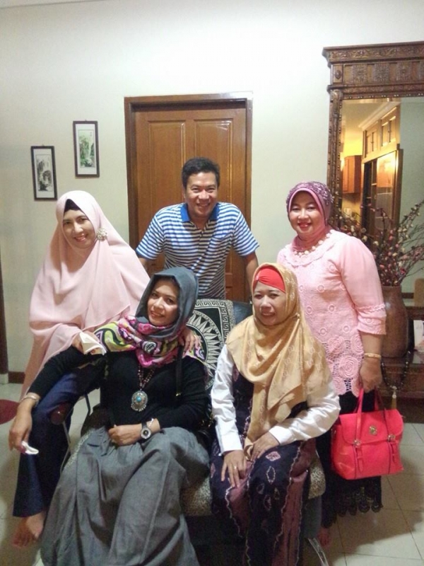 sebelum berangkat kita aktion dulu. Dok pri.