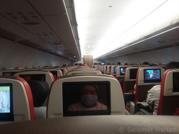 Suasana di Dalam Pesawat (dok.pribadi)