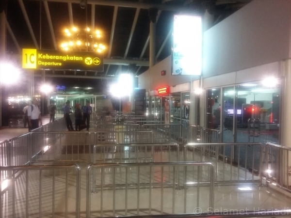 Terminal Keberangkatan Bandara Soekarno-Hatta (dok.pribadi)