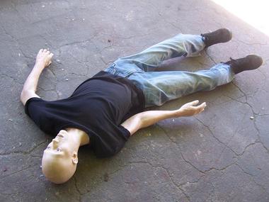 Boneka Mati (liveleak.com)