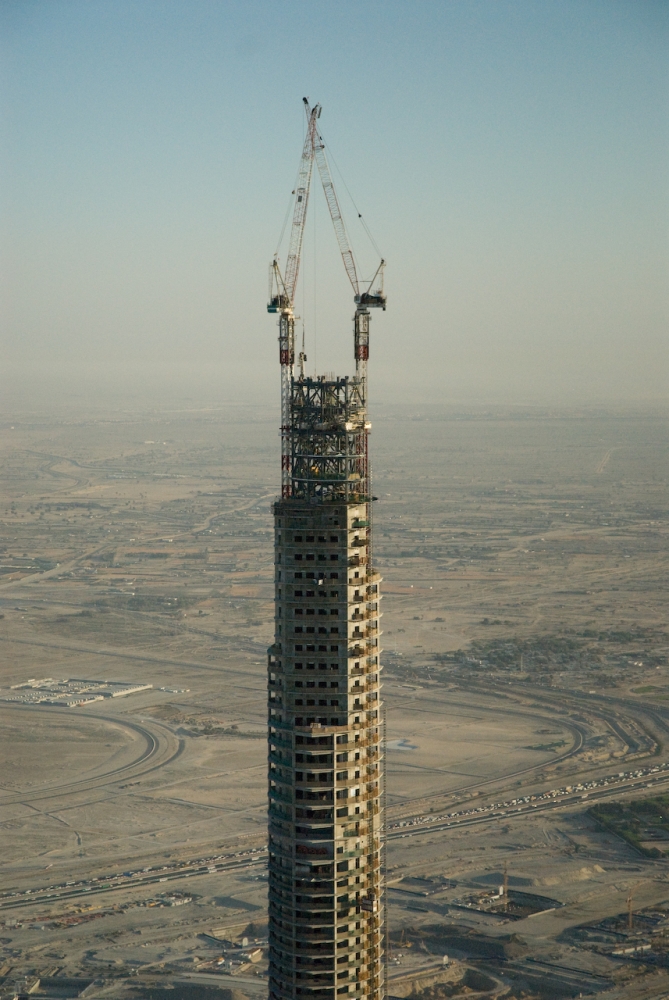 Ketinggian burj khalifa