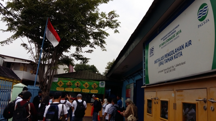 IPA Taman Kota berada di Jl. Komplek Taman Kota, Jakarta Barat. Kompasianer melakukan kunjungan pada 03 November 2016, guna melihat dari dekat proses pengolahan air bersih. Foto: Arum Sato