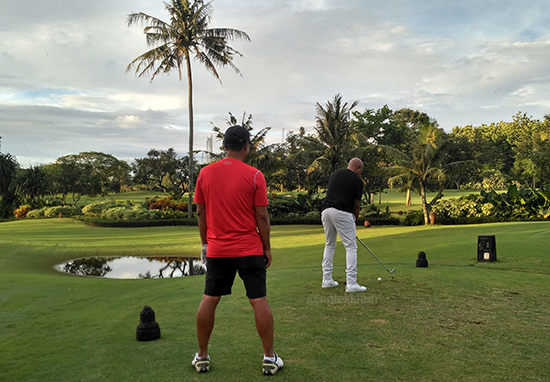 Iseng-iseng main golf (Foto: Dokpri)