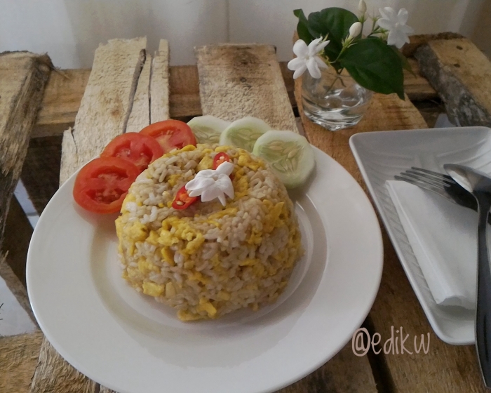 Khao Pad Poo atau nasi goreng Thailand ala saya hehehe (dok.pri)