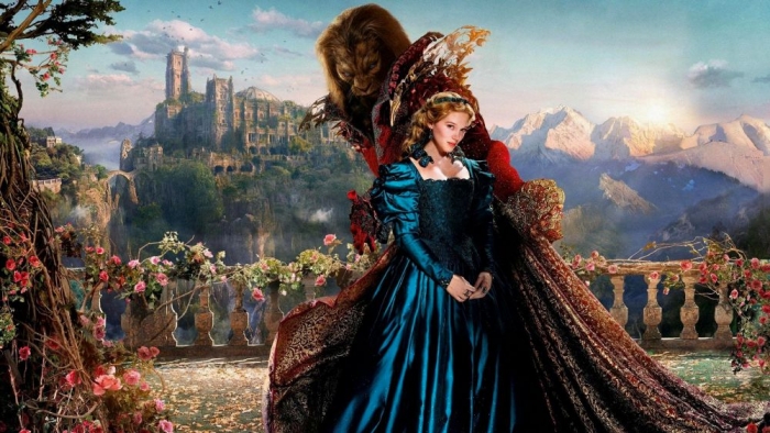 Beauty and The Beast versi Prancis, atau La Belle et La Bete, yang dibuat sesuai cerita aslinya. Belle putri bungsu dari seorang saudagar yang terlilit hutang dengan saudara-saudari kandung yang tamak dan egois. (foto sumber: frenchculturalcenter.org)