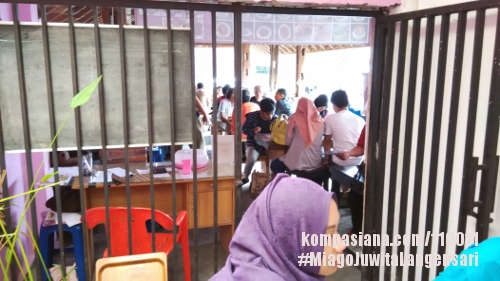 Ramai pengunjung.