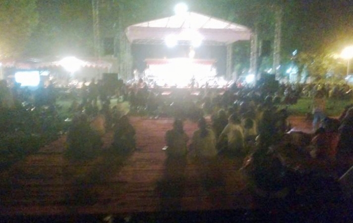 Begini lengangnya penonton wayang kulit (foto: dok pri)