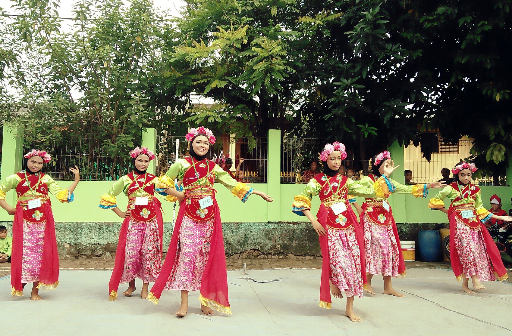 Tarian Jawa barat| Dokumentasi pribadi