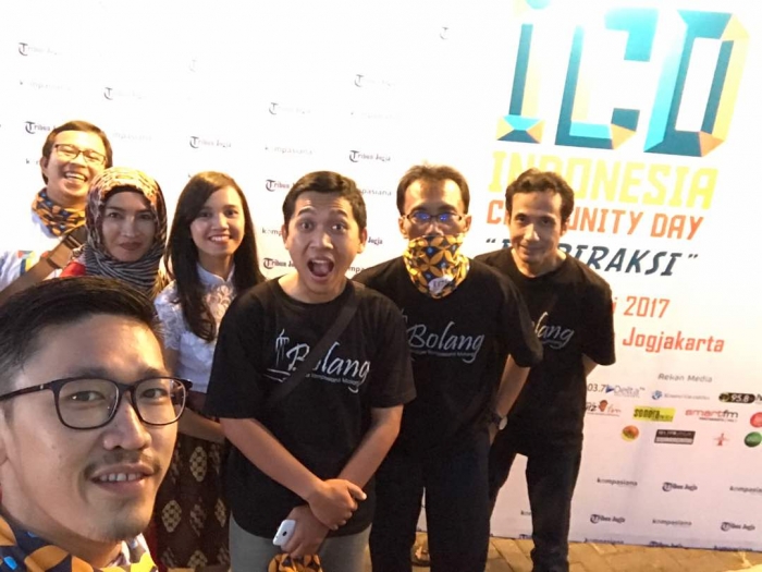 Foto bersama usai mendapatkan award Bolang/Dok. Group Bolang