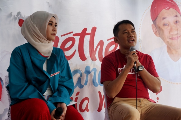 Hanung dan Zaskia saat mengenalkan produk MAMAHKE Jogja (Dokumentasi Pribadi)