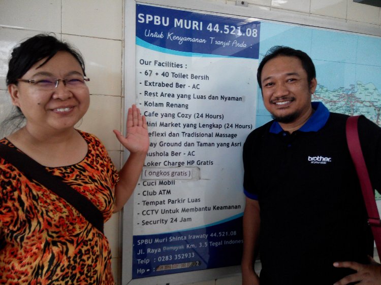 Awas foto-foto nanti ketinggalan bus (dokpri)