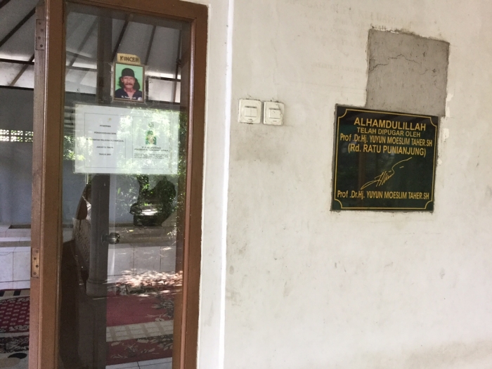 Makam Sanghiyang setelah diperbaiki (Dokpri)