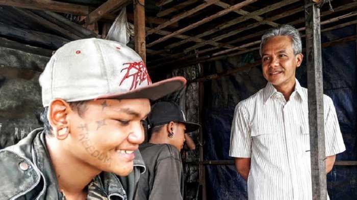 ganjar-pranowo-dan-pengamen-20180217-092