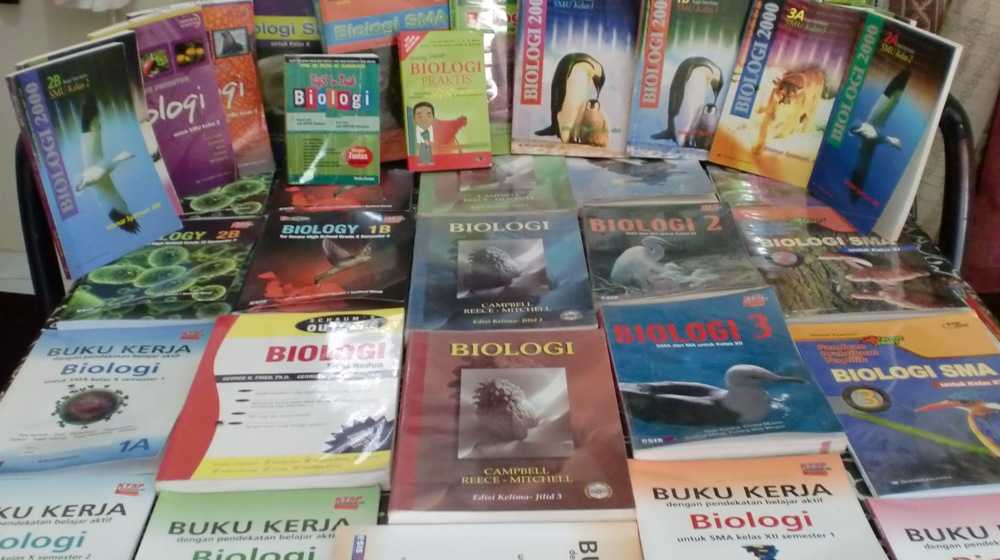 Buku Erlangga, Pustaka Inspirasiku Halaman 1 - Kompasiana.com