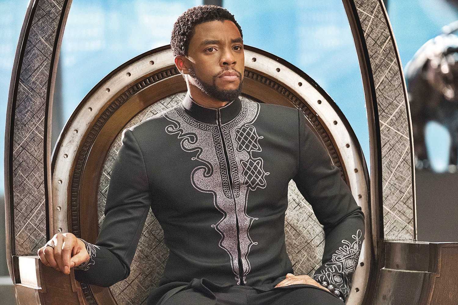 Baju Koko Black Panther 