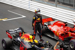 Ricciardo siap ulangi kemenangan GP Monako di Singapura, sumber: Lat Images