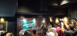 Deskripsi : Indra Sugiharto, Senior Brand Manager Promag Ahli Lambung menyampaikan jangan takut minum kopi karena ada solusi sakit Maag 'promag' I Sumber Foto : dokpri