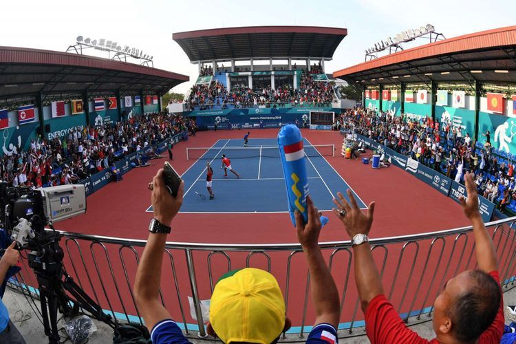 Kemeriahan pertandingan tenis di Jakabaring | Sumber: ANTARA FOTO/INASGOC/WAHYU PUTRO A