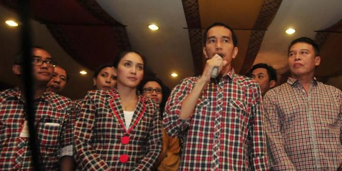 Rieke pernah disebut sebagai kloning Jokowi (dok. merdeka.com)