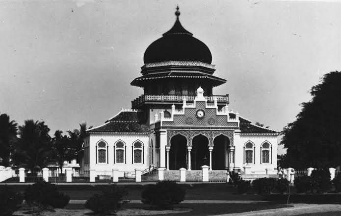 Aceh masa kerajaan mencapai pada puncak pemerintahan keemasan Kerajaan Mataram