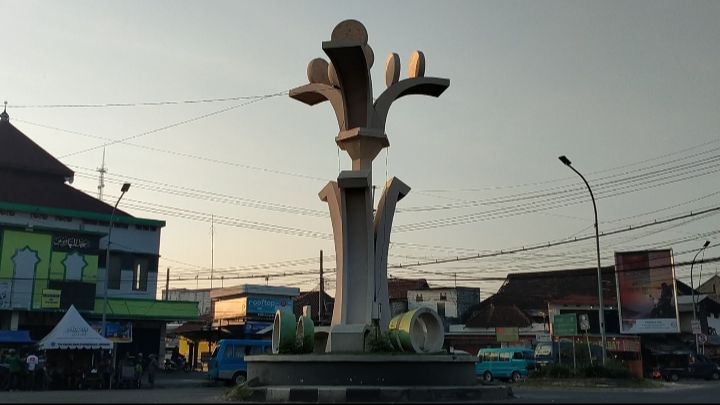 Tugu Wingko Babat, (11/6).|dokpri