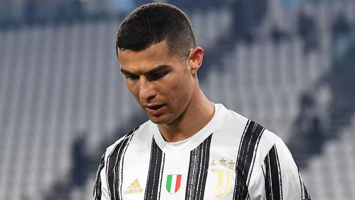 Cristiano Ronaldo gagal membawa Juventus melaju ke babak 8 besar Liga Champions. Sumber foto: Getty Images via Goal.com
