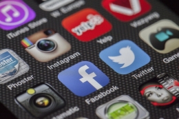 Apa pengaruh media sosial di era milenial? | pexels