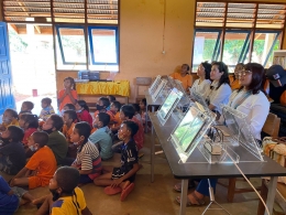  Launching Perpustakaan Digital oleh Stasiun Baca di Solor - Flores Timur 