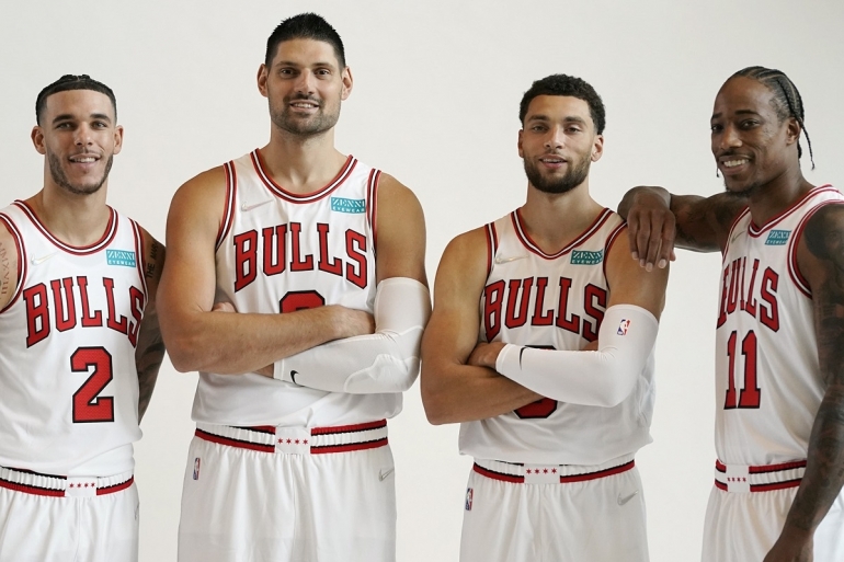 Pemain Chicago Bulls (dari kiri-kanan) Lonzo Ball, Nicola Vucevic, Zach Lavine, dan Demar Derozan. Sumber: nba.com