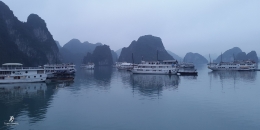 Suatu pagi di Teluk Ha Long- Vietnam. Sumber: dokumentasi pribadi