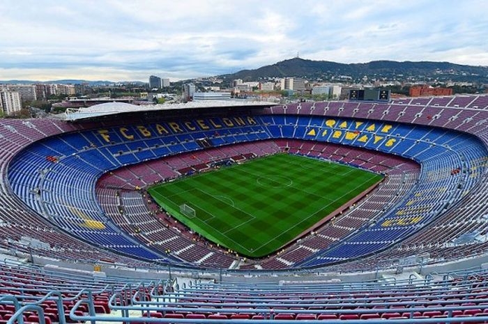 Stadion Camp Nou diambil gambar dari salah satu sudut pada April 2016.| Sumber: DAVID RAMOS/GETTY IMAGES via juara.bolasport.com 
