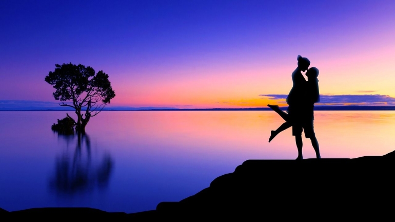ilustrasi gambar untuk puisi: Tarian Langit Sepasang Kekasih dari pixabay.com/mskathrynne