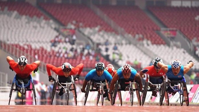 Balap kursi roda Asian Para Games 2018 di SUGBK, Jakarta. Sumber gambar: detik.com