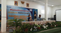 Abangda Rinto Simorangkir sebagai pemateri dan kakanda Fitri Manalu sebagai moderator (dokumentasi Komed/Lis)