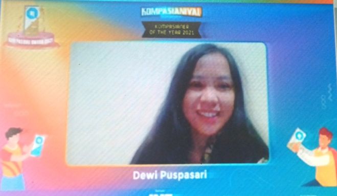 Deskripsi : Dewi Puspa, Admin Komik yang bisa menjadi Kompasianers Of The Years 2021 I Sumber Foto: Kompasiana