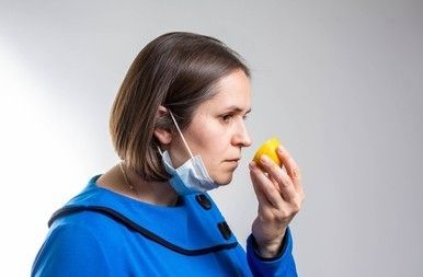 Ilustrasi tak bisa mencium bau makanan. Foto: Dok.Shutterstock