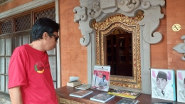 Koleksi buku di perpustakaan Istana Mancawarna. Doc Demos