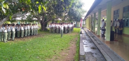 Suasana upacara apel bendera untuk membuka pekan penilaian akhir semester (PAS) di SMAS Seminari San Dominggo Hokeng./dokpri