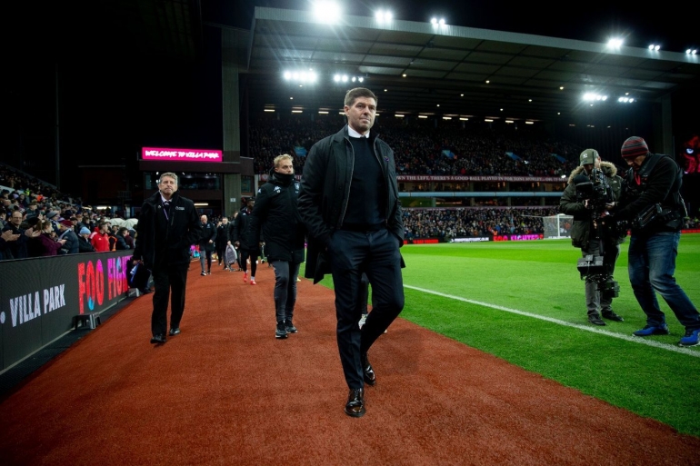 Steven Gerrard, pelatih Aston Villa ketika menjamu Leicester City (Foto AVFC.co.uk) 