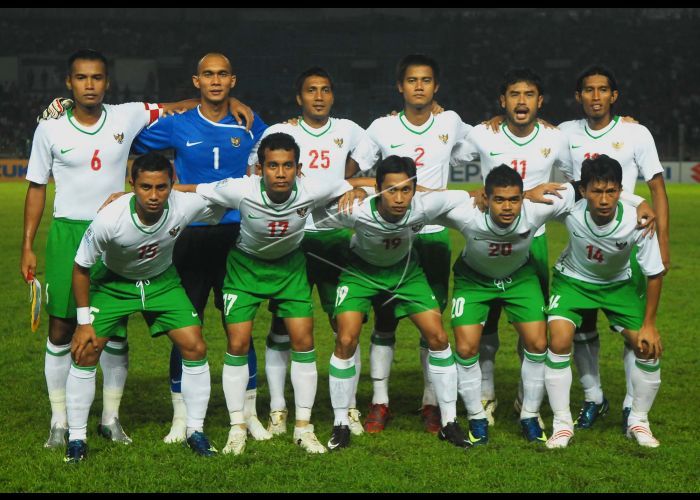 Skuad Indonesia saat tampil hadapi Kamboja di Piala AFF 2008/Antara Foto-Prasetyo Utomo