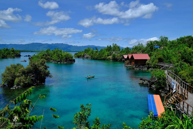 Tanjung Bongo, Miniatur Raja Ampat. Sumber: dokumentasi pribadi