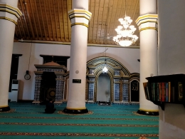 Bagian dalam masjid/Dok. Pribadi