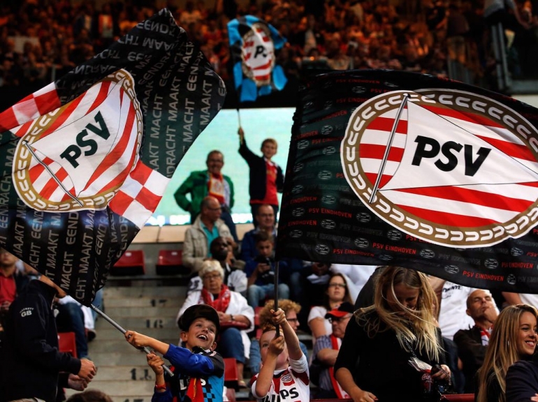 PSV semula adalah tim para buruh pabrik Phillips (Dean Mouhtaropoulos/Getty Images)