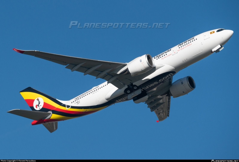Airbus A330 milik maskapai Uganda Airlines- Uganda. Sumber: Florent Peraudeau / www.planespotters.net