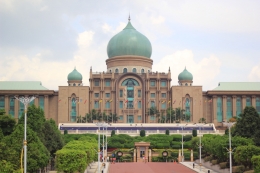 Gedung Perdana Menteri Malaysia di Putrajaya (dokumentasi pribadi)