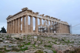 Parthenon yang saat itu masih di pugar_Dok pribadi