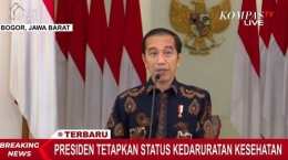 Jokowi dalam konferensi pers, Selasa (31/3/2020) di Istana Bogor. Presiden Joko Widodo menyampaikan bahwa pemerintah memutuskan Status Kedaruratan Kesehatan untuk Indonesia. Sumber : Kompas TV