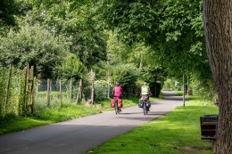 Lebih banyak naik sepeda dari pada naik mobil atau sepeda  motor(foto Brauneberg)