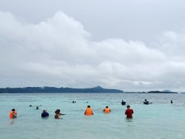 Snorkeling di Pulau Asok (Dok. Pribadi)